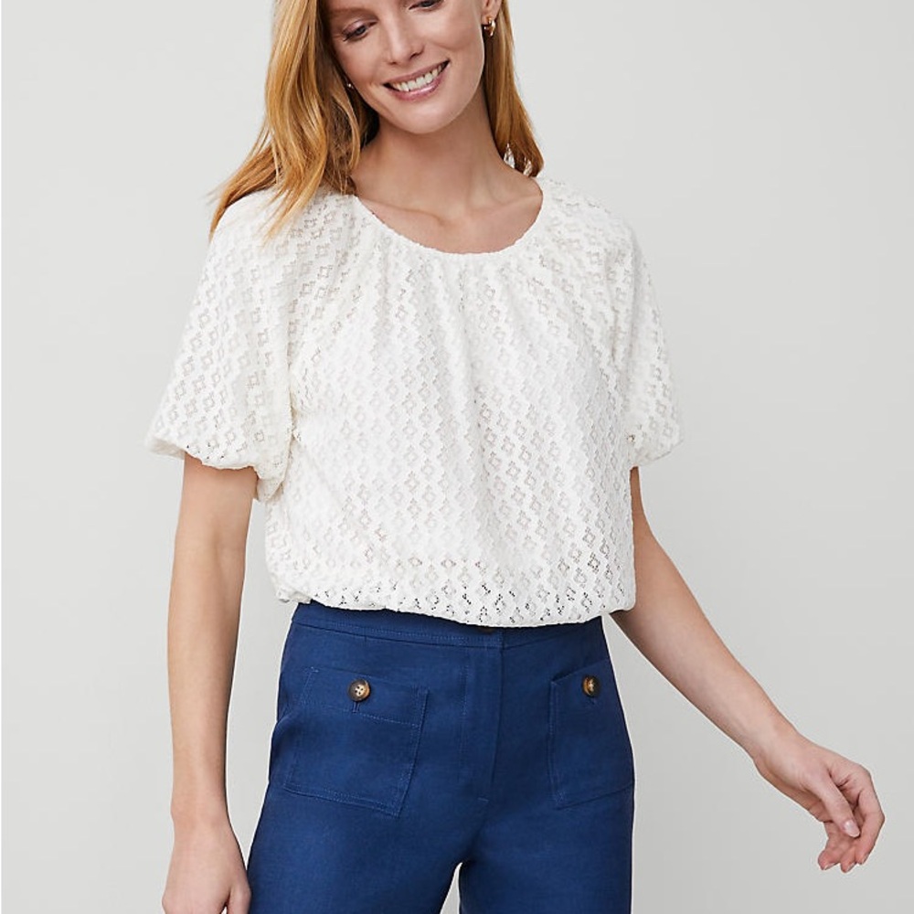 Ann Taylor Crop White Lace Bubble Hem Blouse Eyelet Size S